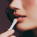 [AXIS-Y] Vita Glow Lip Oil - Dreamy Olive 4.5ml 3